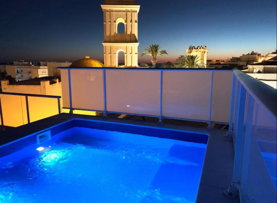 Apartamento Aba Penthouse, Piscina&Azotea Privada Conil De La Frontera Exterior foto